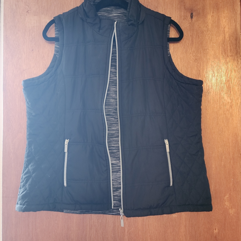 Vanity Black Quilted Vest with Gray Zipper